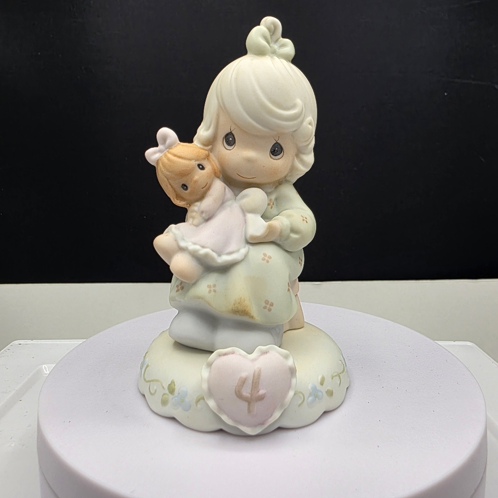 Vtg 1994 Precious Moments Growing in Grace 4" Girl with Doll Age 4 Boxed 136239